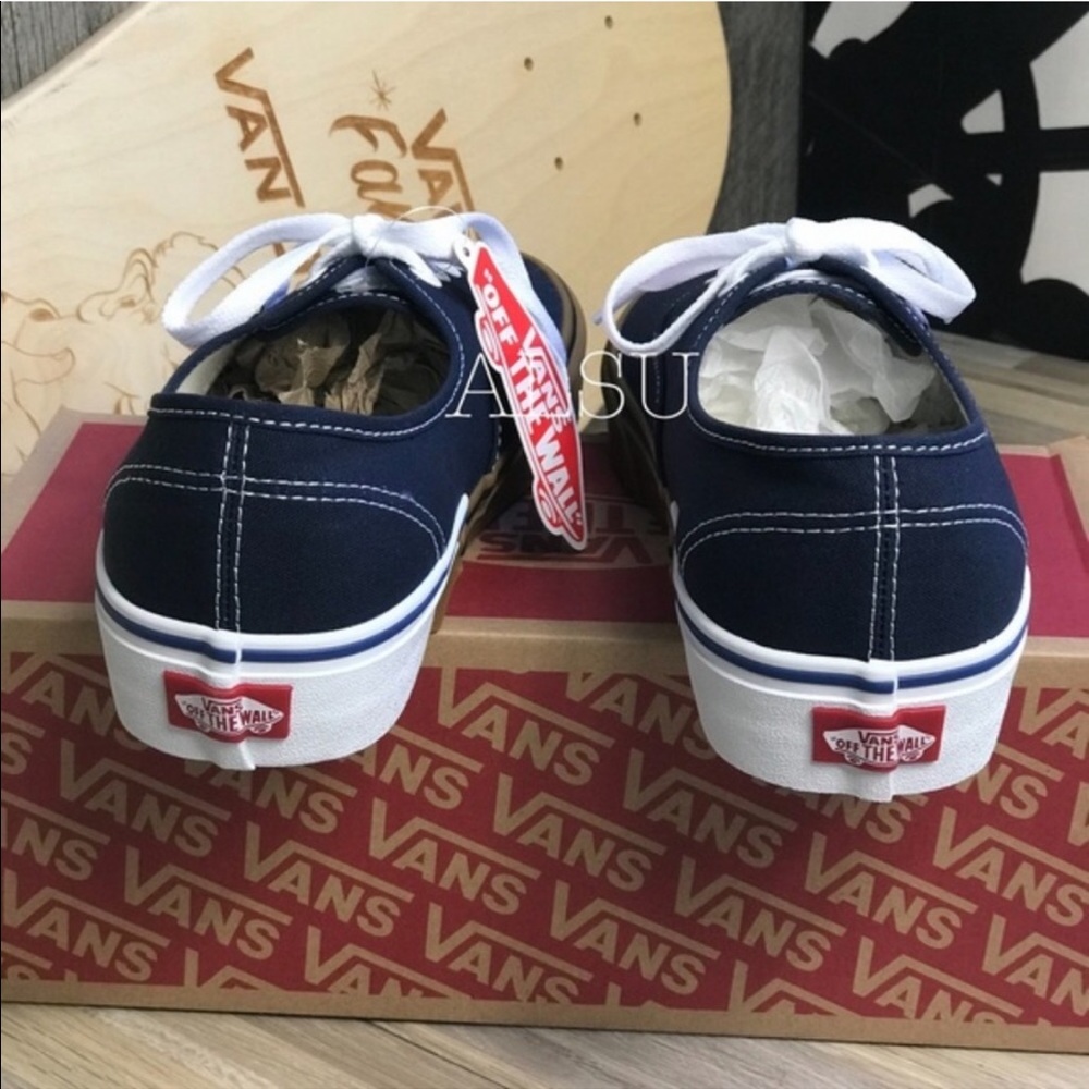NWT VANS Authentic Gum Block Dress Blues WMNS - Picture 5 of 7